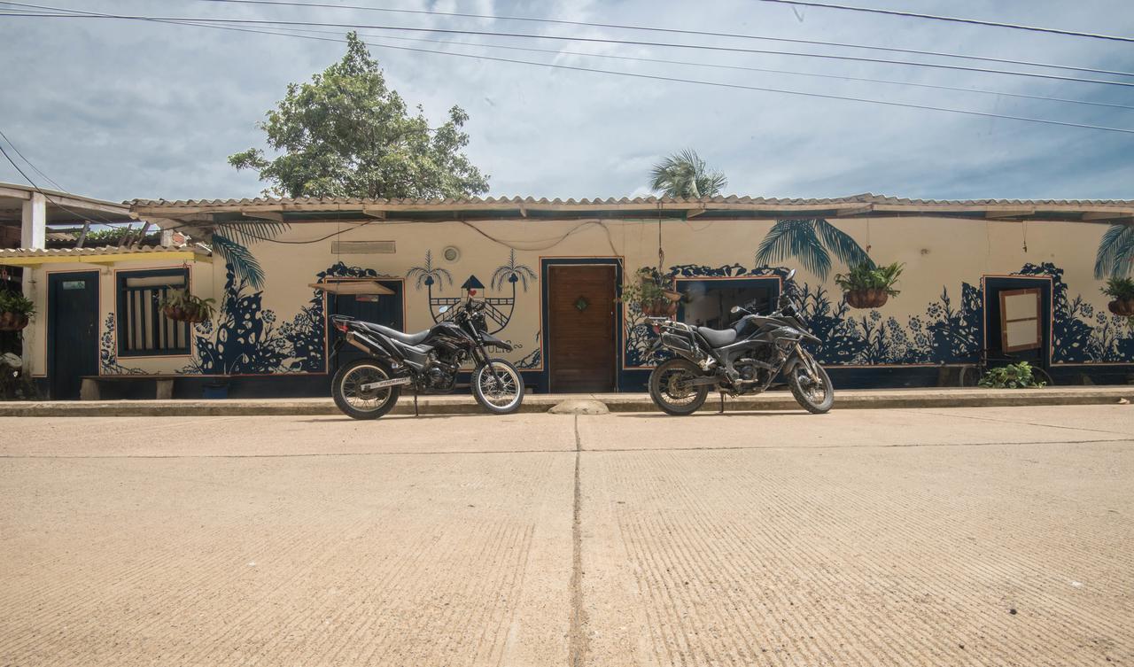 Hostal La Mariapolis Necoclí Exteriör bild